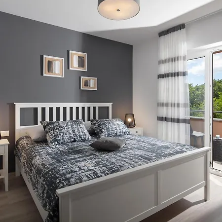 بيت للعطل Ripenda Labin